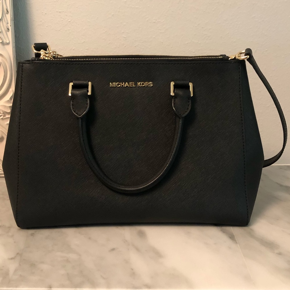 Black Michael Kors handbag